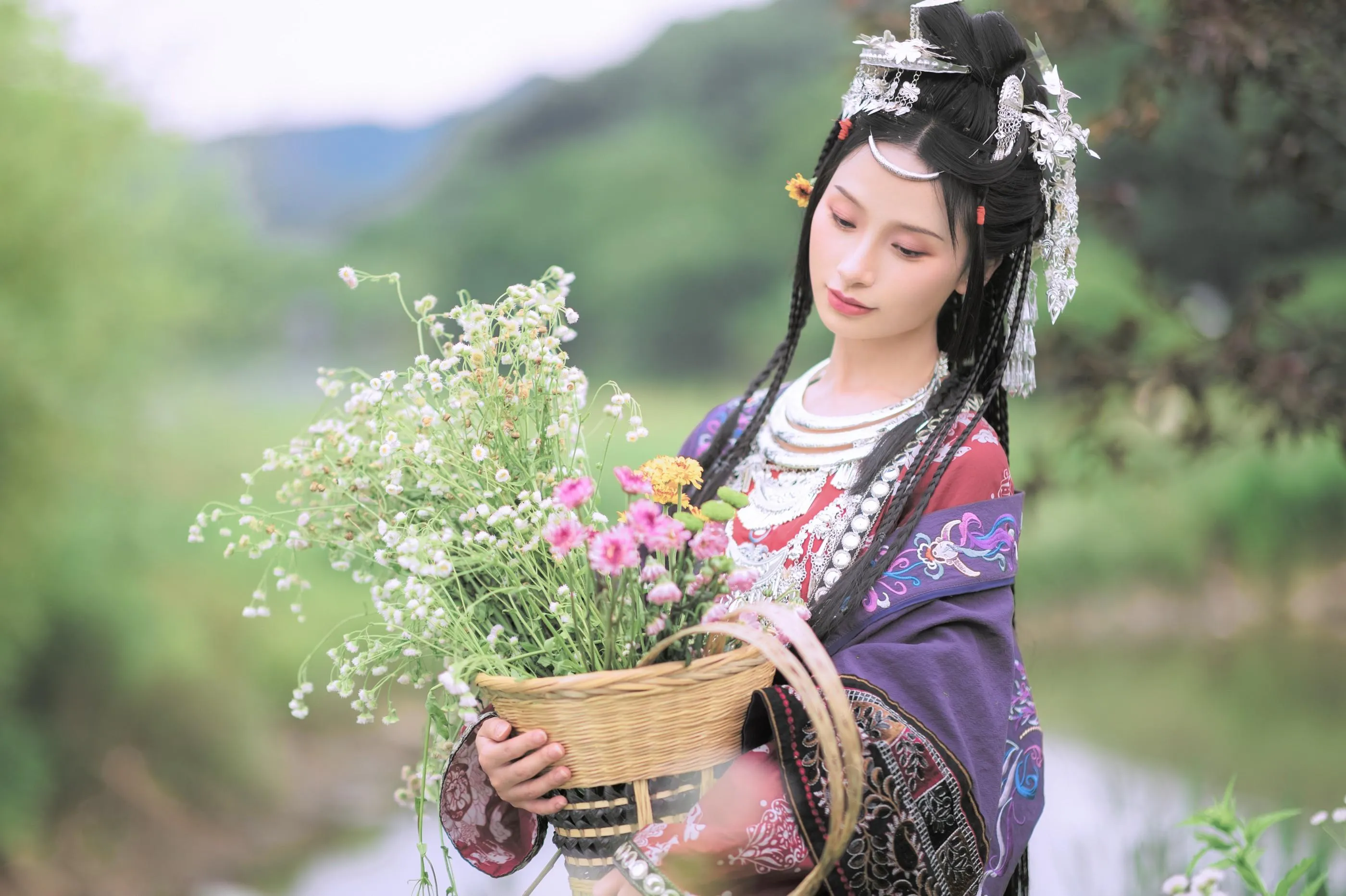 [YITUYU艺图语]2022.08.23 苗疆少女 眸小妖 [42P]插图4